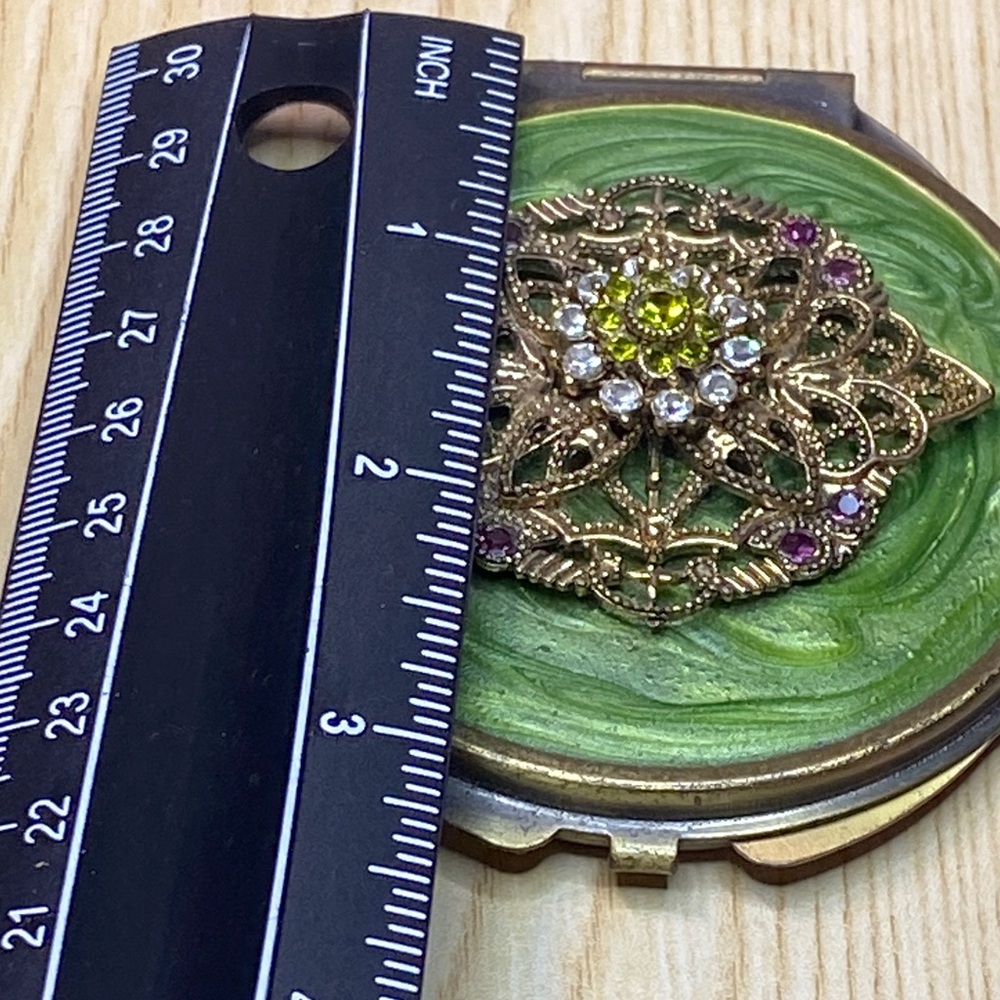 Vintage Luxury Compact Foldable Pocket Mirror - Picture 8 of 8